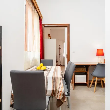 Chalki Group Apartment Khalkion